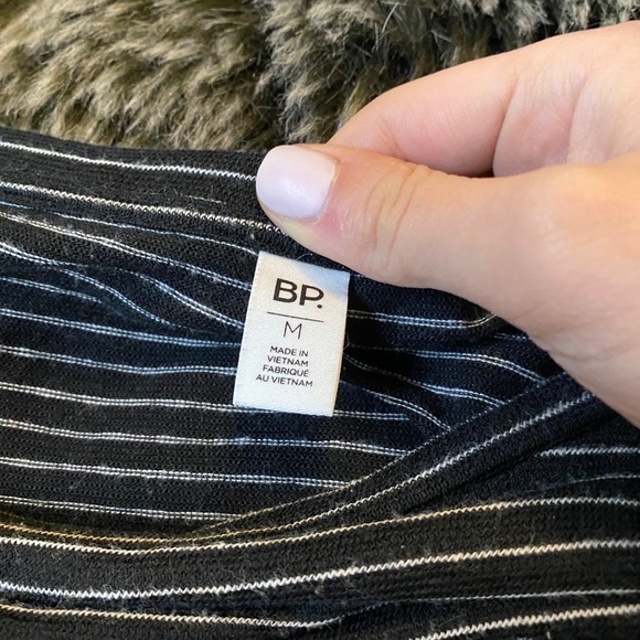 Nordstrom stripe t-shirt w tie! - Picture 4 of 5